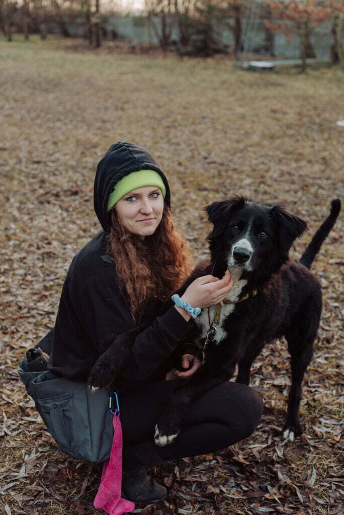 Trenerka Natalia Szablikowska z psem